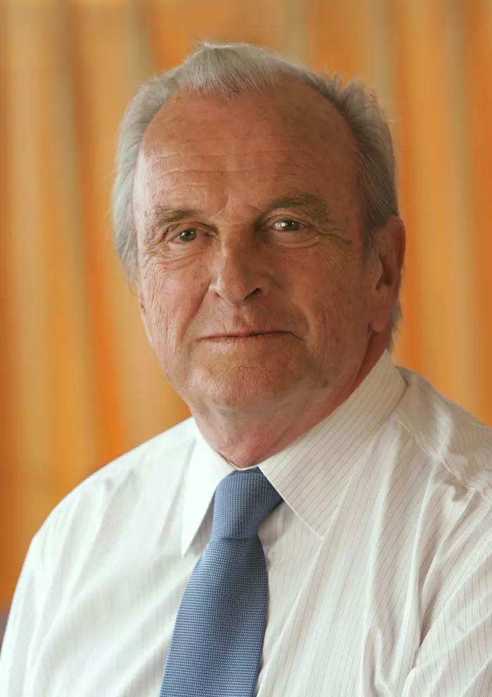 DR. FRANCISCO PINTO BALSEMÃO