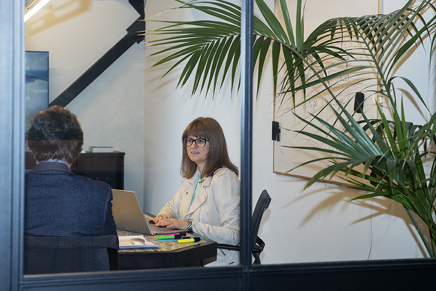 FOCUS 4 U-WE HELP LEADERS TO BECOME INNOVATORS
