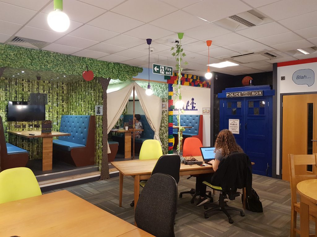 DeskLodge - A Community Of Award-Winning Coworking Spaces