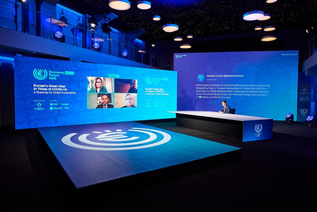 BLUE MOON- IS NOT YOUR AVERAGE AUDIOVISUAL SUPPLIER. OUR COMPANY BREATHES AV