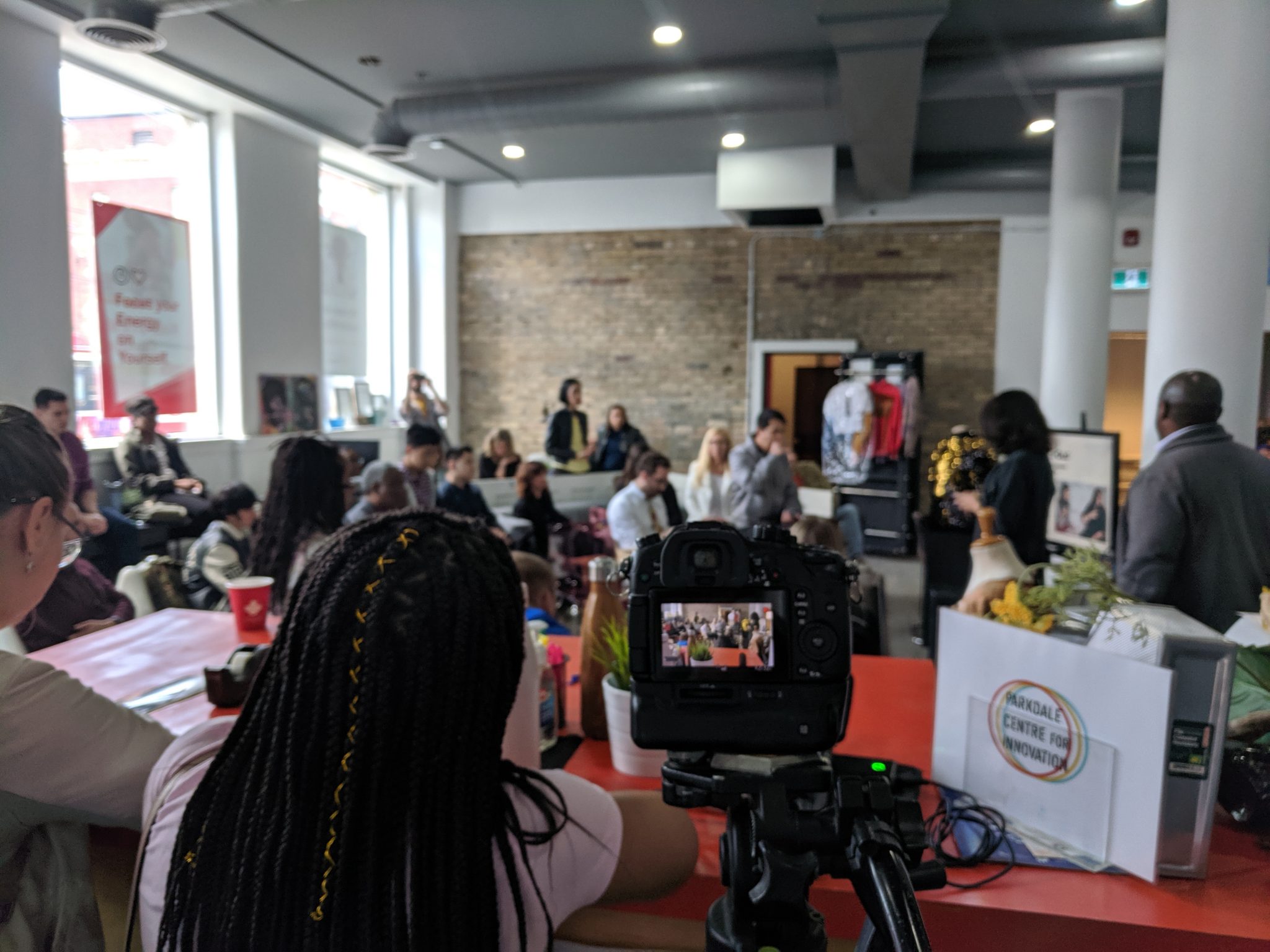PARKDALE CENTRE FOR INNOVATION- IS ONE OF THE FIRST INCUBATORS IN TORONTO TO SUPPORT STARTUPS AT THE EARLY-STAGE OF THEIR VENTURES THROUGH THE EARLYSTAGE FOR ENTREPRENEURSHIP
