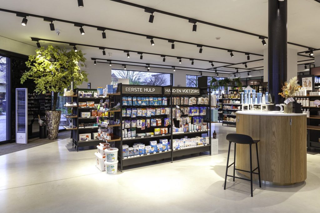 ANTVERPIA PHARMACY GROUP-FOR MORE THAN 60 YEARS ONE STEP AHEAD