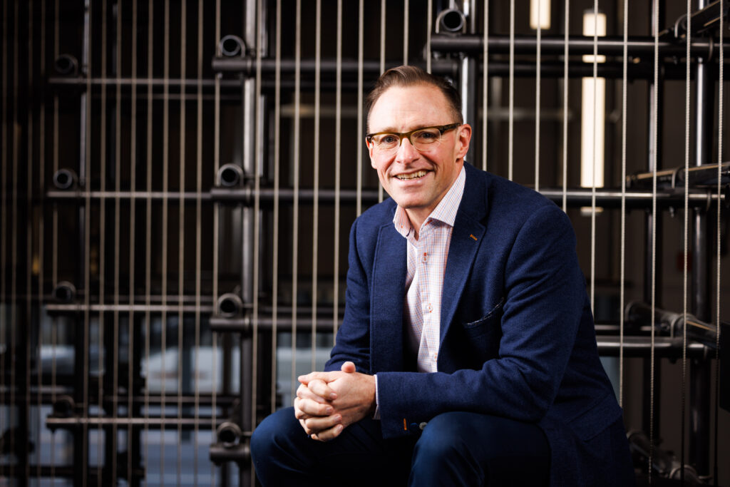 Terry Rocker DR. TERRY ROCK, PRESIDENT AND CEO - PLATFORM CALGARY - Innovations of ...